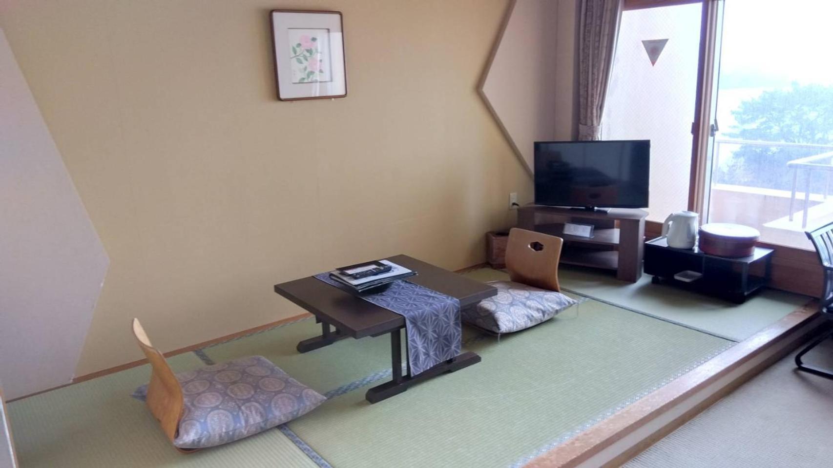 Yura Onsen Yaotome Hotel Tsuruoka Buitenkant foto