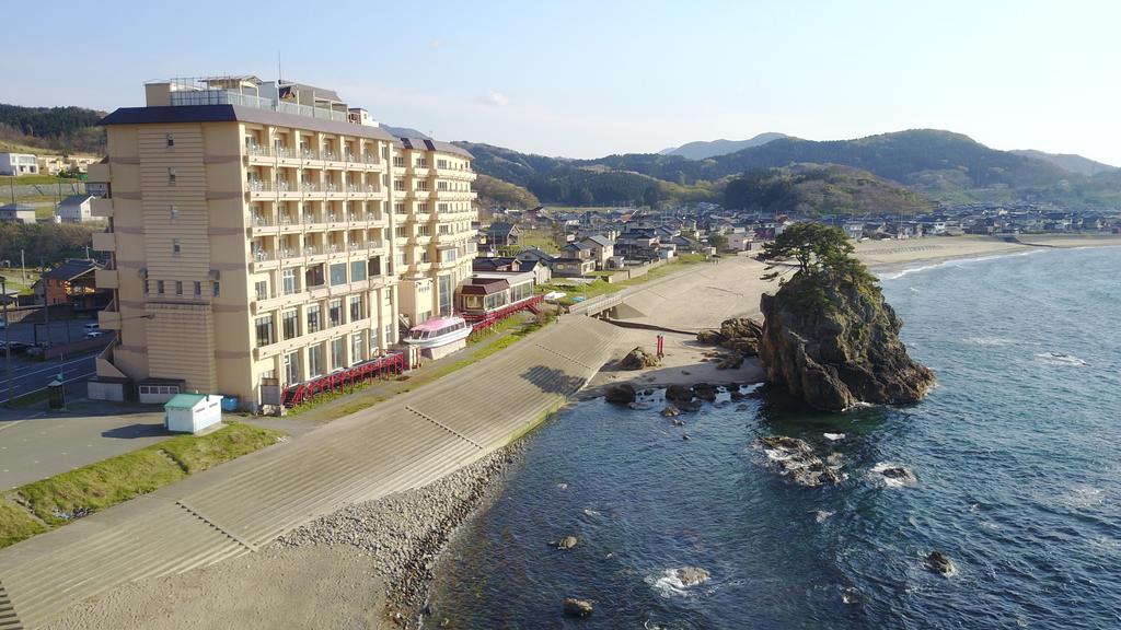 Yura Onsen Yaotome Hotel Tsuruoka Buitenkant foto